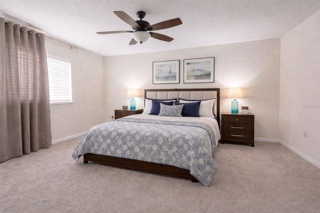 704 SWAN WAY, Kissimmee, FL 34758