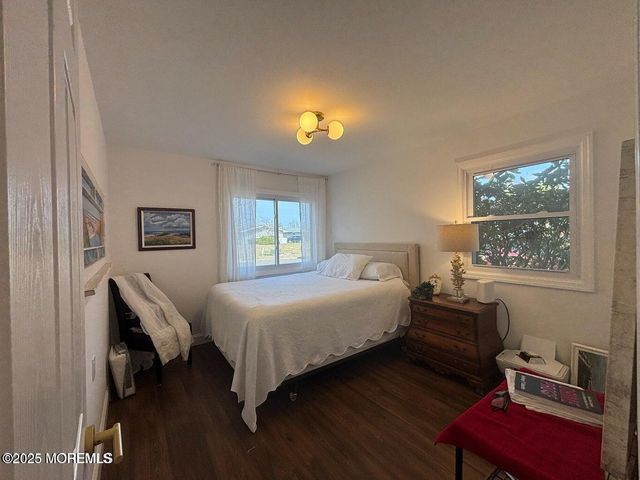 10 Whitman Street, Brick, NJ 08724