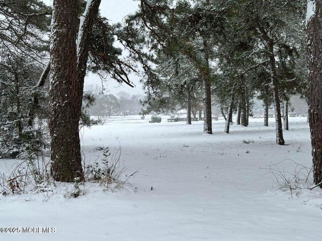 10 Whitman Street, Brick, NJ 08724