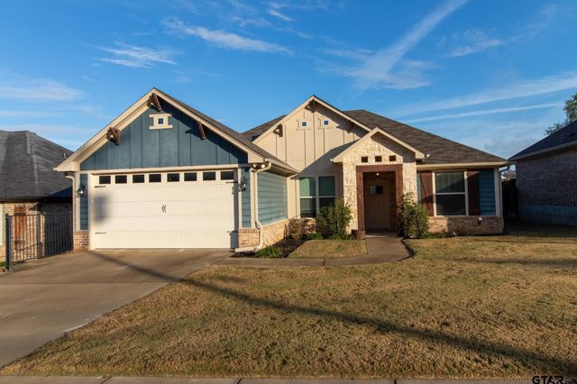 2806 Valley View St, Tyler, TX 75701