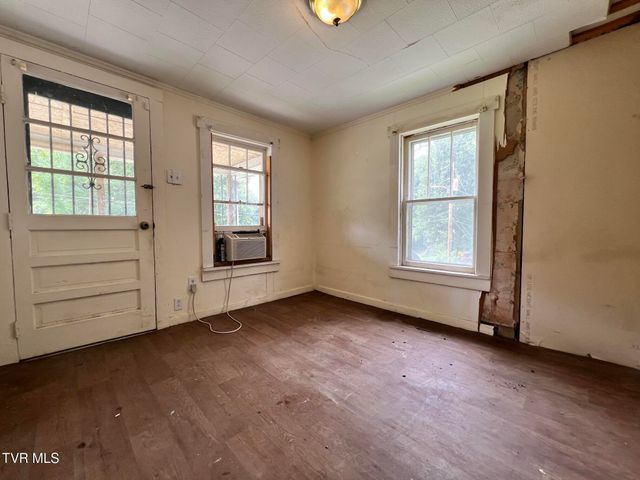 113 Sycamore Street, Greeneville, TN 37745