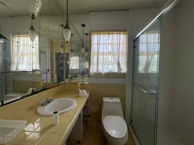 7008 Greenbriar Crescent Street, Lake Worth, TX 76135