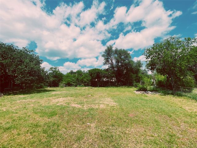 7008 Greenbriar Crescent Street, Lake Worth, TX 76135