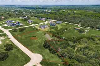 300 Mint Ridge Drive, Burleson, TX 76028