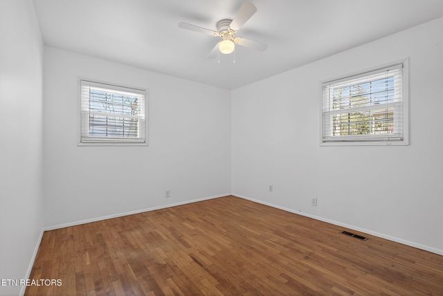 110 Providence Rd, Oak Ridge, TN 37830