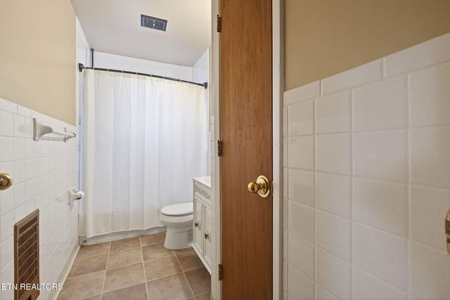 110 Providence Rd, Oak Ridge, TN 37830