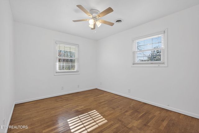 110 Providence Rd, Oak Ridge, TN 37830