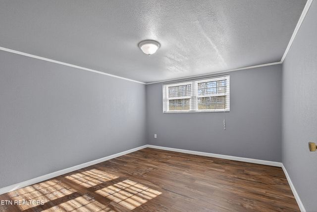 110 Providence Rd, Oak Ridge, TN 37830