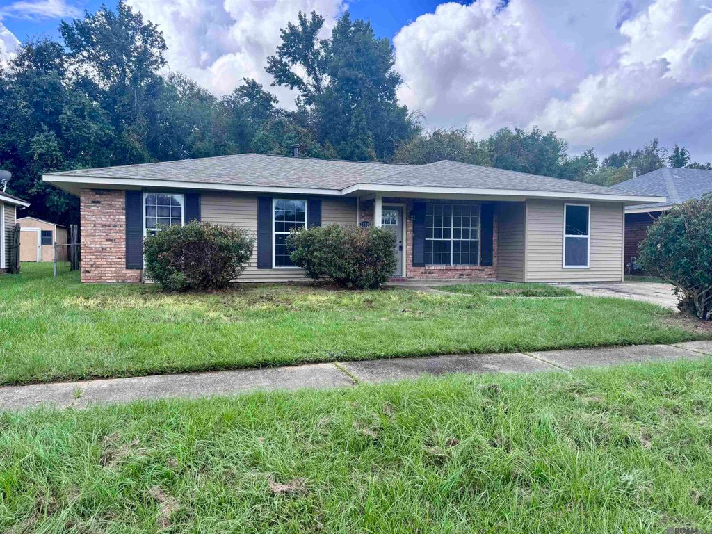 11325 Cypress Dale Ave, Baton Rouge, LA 70807