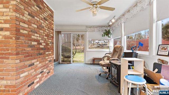 51 Black Oak Lane, Mahwah, NJ 07430