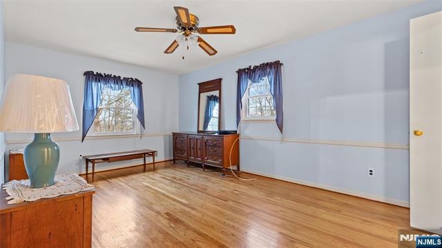 51 Black Oak Lane, Mahwah, NJ 07430