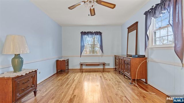 51 Black Oak Lane, Mahwah, NJ 07430