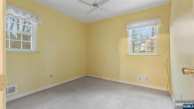 51 Black Oak Lane, Mahwah, NJ 07430