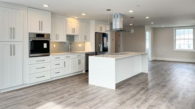 131 Cambridge St A, Burlington, MA 01803