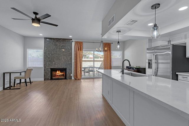 9705 E MOUNTAIN VIEW Road 1046, Scottsdale, AZ 85258