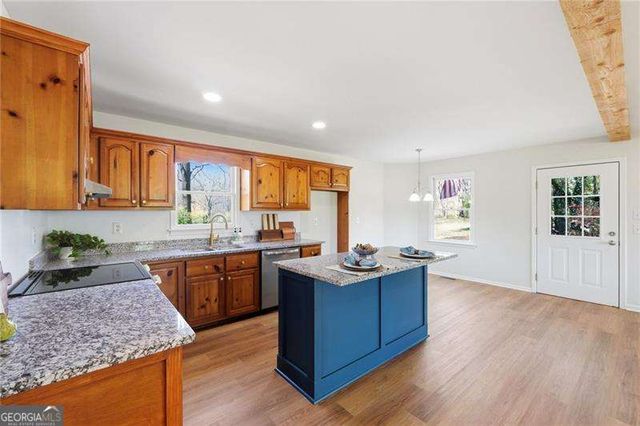 183 Dogwood Court, Ellijay, GA 30540