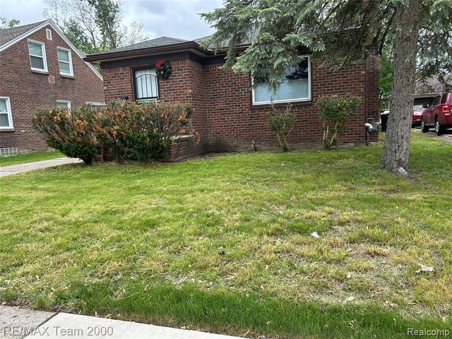 16801 Blackstone Street, Detroit, MI 48219