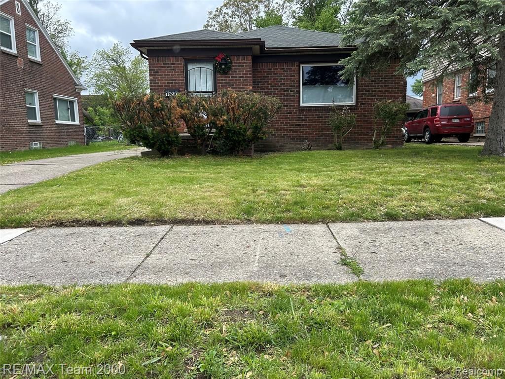16801 Blackstone Street, Detroit, MI 48219