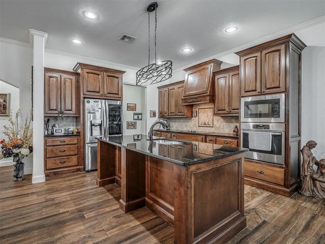 11509 SW 58th Street, Mustang, OK 73064