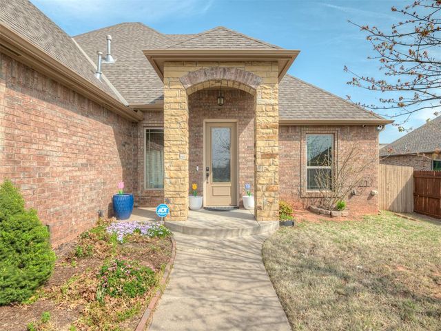 11509 SW 58th Street, Mustang, OK 73064