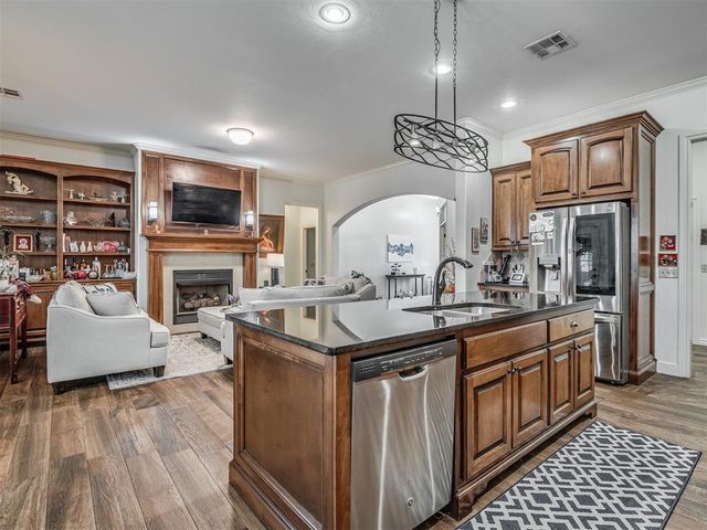 11509 SW 58th Street, Mustang, OK 73064