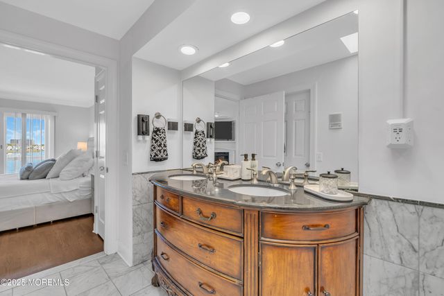 165 Riddle Avenue 9, Long Branch, NJ 07740