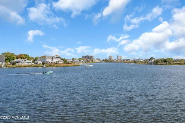 165 Riddle Avenue 9, Long Branch, NJ 07740