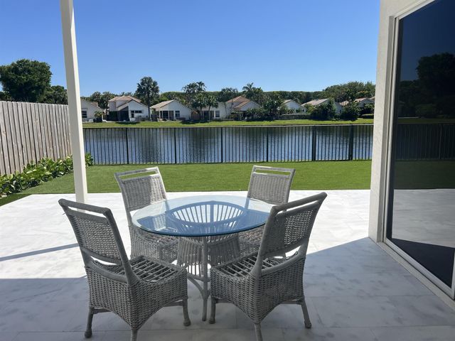 2468 NW 67th Street Street, Boca Raton, FL 33496