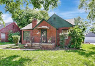 230 S Minneapolis Avenue, Wichita, KS 67211
