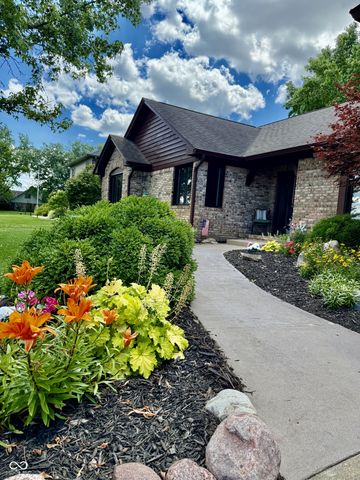 11867 N Shelby 700 W, New Palestine, IN 46163