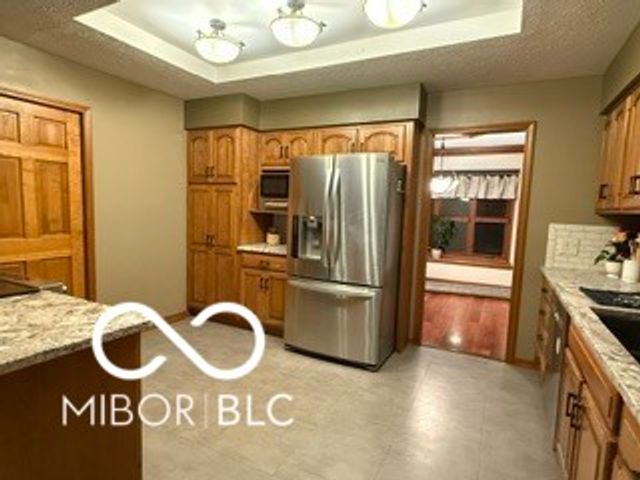 11867 N Shelby 700 W, New Palestine, IN 46163