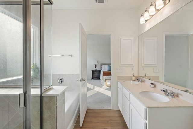 1926 Dragonfly LOOP, Bastrop, TX 78602