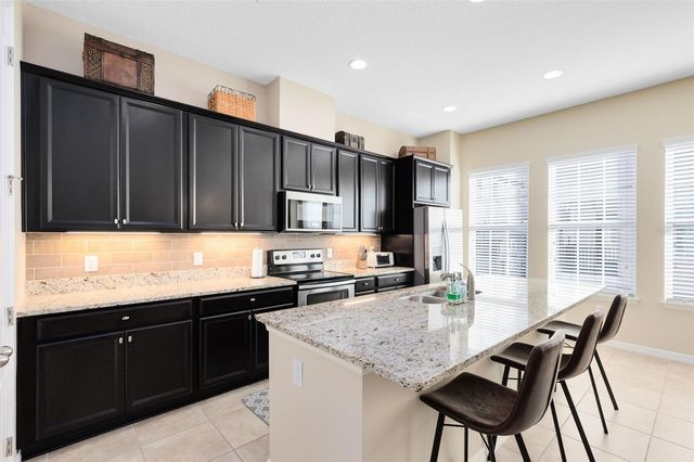 204 QUEEN PALM COURT, Altamonte Springs, FL 32701