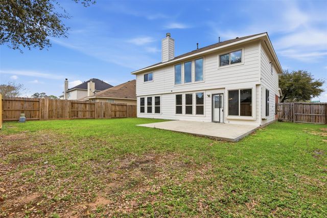 7250 Foxshadows Lane, Humble, TX 77338