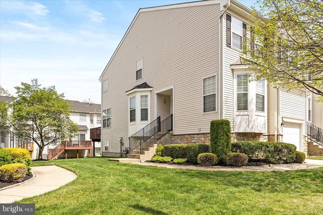 212 HAWTHORNE WAY, Riverside, NJ 08075