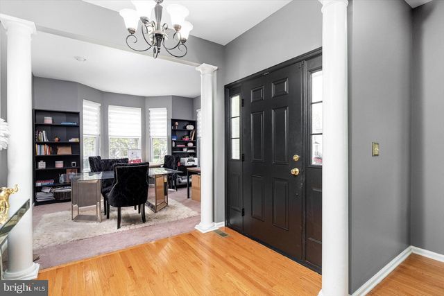 212 HAWTHORNE WAY, Riverside, NJ 08075