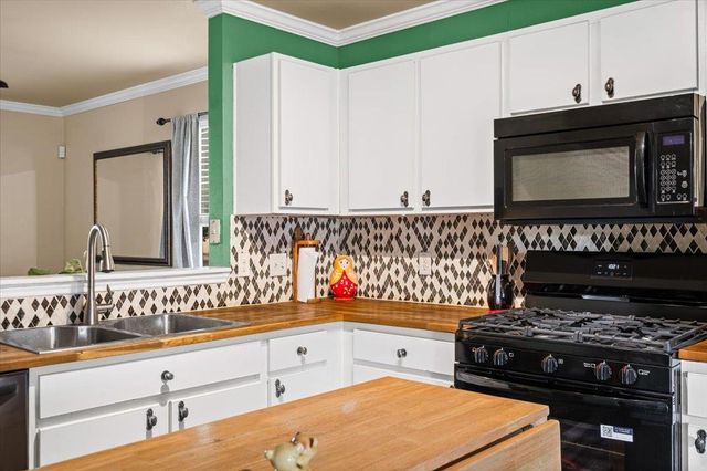 12209 Briarcreek LOOP, Manor, TX 78653