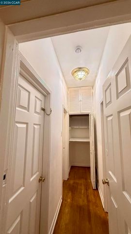 411 Vienna Street, San Francisco, CA 94112