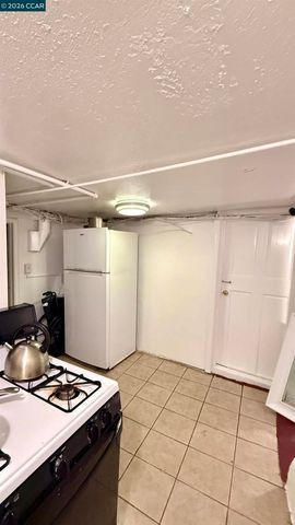 411 Vienna Street, San Francisco, CA 94112