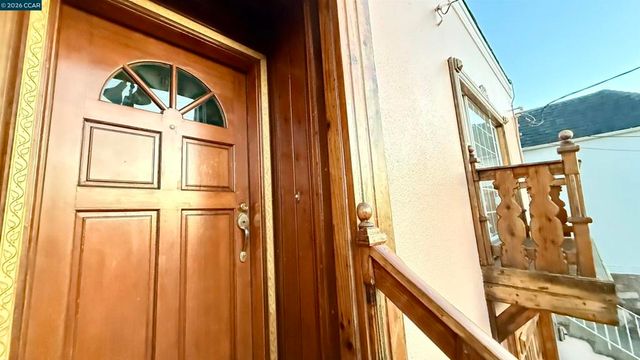 411 Vienna Street, San Francisco, CA 94112