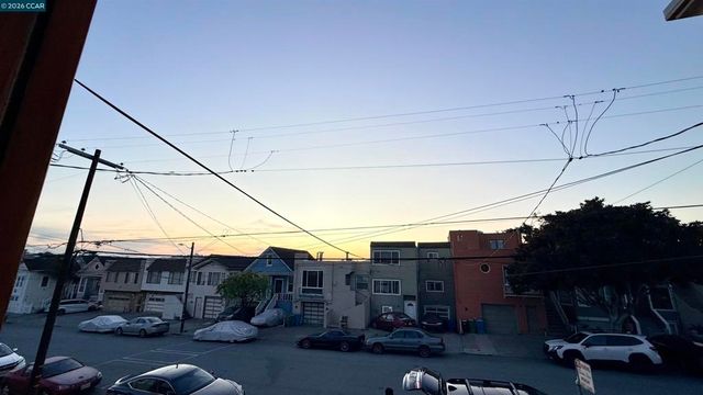 411 Vienna Street, San Francisco, CA 94112