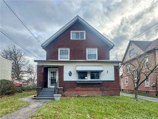 839 Robbins Avenue, Niles, OH 44446