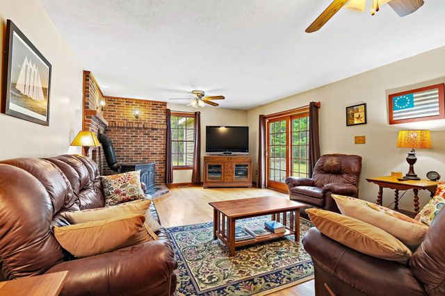 1388 Main Street, Lancaster, MA 01523