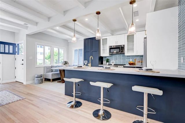 216 Monterey, Hermosa Beach, CA 90254