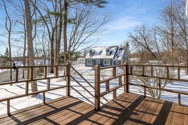 15 Angie Ave, Haverhill, MA 01830