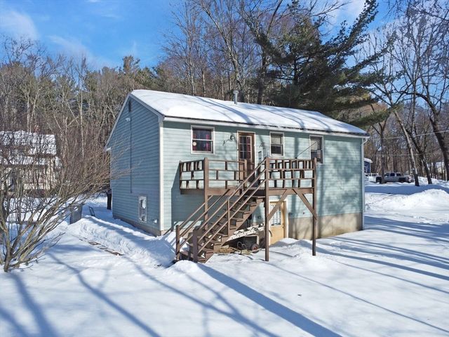 15 Angie Ave, Haverhill, MA 01830