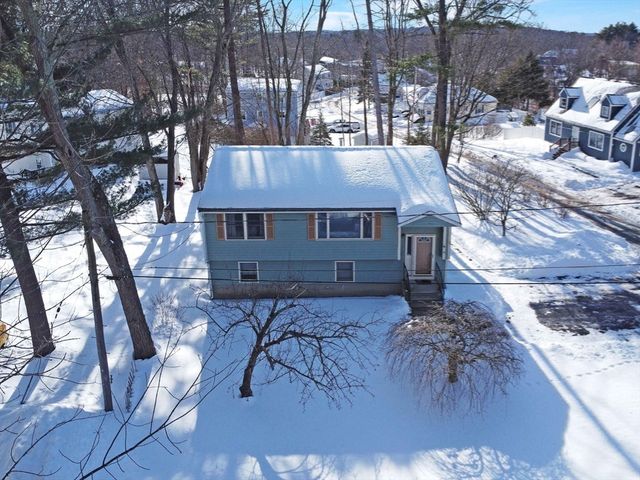 15 Angie Ave, Haverhill, MA 01830