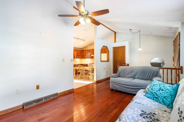 15 Angie Ave, Haverhill, MA 01830