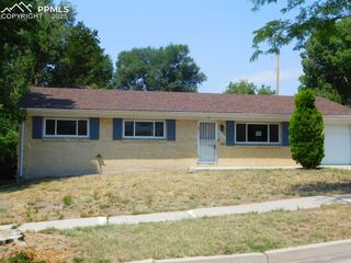 2226 Downing Drive, Colorado Springs, CO 80909