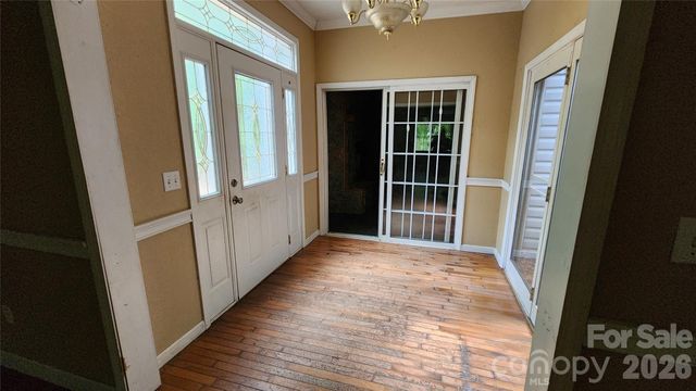 2020 Ada Williams Lane, Lenoir, NC 28645